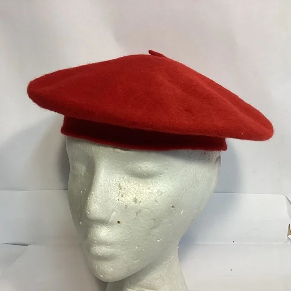 Vintage Beret Deluxe Wool Beret Hat imported form France Laulhere-France  main image 4